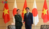 Việt Nam và Nhật Bản ký Tuyên bố Tầm nhìn chung về hợp tác Quốc phòng