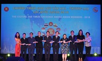  Khai mạc chương trình giao lưu Văn hóa - Thương mại các nước ASEAN 2018