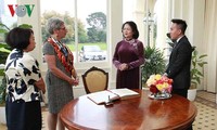 Phó Chủ tịch nước Đặng Thị Ngọc Thịnh gặp song phương lãnh đạo bang Victoria (Australia)