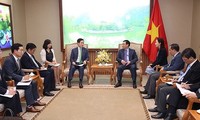 Phó Thủ tướng Vương Đình Huệ đề nghị Lotte quan tâm phân phối các sản phẩm OCOP