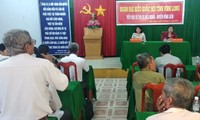 Phó Chủ tịch nước Đặng Thị Ngọc Thịnh tiếp xúc cử tri tại Vĩnh Long 