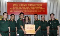 Phó Chủ tịch nước Đặng Thị Ngọc Thịnh thăm và làm việc tại Bệnh viện Quân y 175- Bộ Quốc phòng 