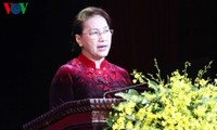 Chủ tịch Quốc hội dự Lễ trao Giải báo chí  “Búa liềm vàng” lần thứ ba