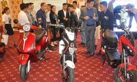 Lần đầu tiên Việt Nam có xe máy điện thân thiện với môi trường