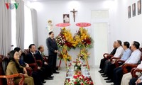 Chủ tịch UB MTTQVN Trần Thanh Mẫn thăm Tòa giám mục Phan Thiết 