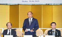 Thủ tướng Nguyễn Xuân Phúc gặp gỡ các doanh nghiệp hàng đầu trong lĩnh vực công nghệ Nhật Bản