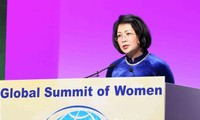 Hội nghị Thượng đỉnh Phụ nữ Toàn cầu đề cao vai trò của phụ nữ trong kỷ nguyên số và Cách mạng 4.0