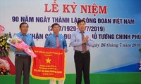 Kỷ niệm 90 năm Ngày thành lập Công đoàn Việt Nam: Tích cực chăm lo cho người lao động
