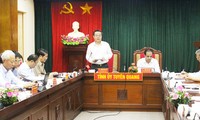Phó Chủ tịch Quốc hội Phùng Quốc Hiển làm việc với lãnh đạo tỉnh Tuyên Quang