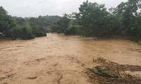 Điện thăm hỏi ngập lụt do mưa lớn kéo dài tại Lào