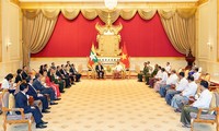 Thủ tướng Nguyễn Xuân Phúc hội kiến Tổng thống Myanamar