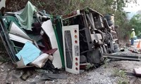 Tai nạn xe khách tại Lào, 6 người Việt thương vong