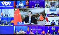 Trung Quốc cùng ASEAN đề cao hòa bình, thông qua đối thoại và hiệp thương giải quyết các tranh chấp