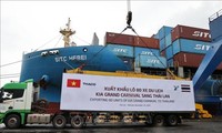 Việt Nam tăng trưởng xuất khẩu ấn tượng trong năm 2020