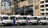 TP.HCM tiếp nhận 30 xe cứu thương đặc chủng và 25 xe tiêm vaccine cơ động