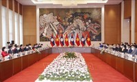 Quan hệ hữu nghị Việt Nam - Lào không ngừng phát triển
