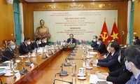 Khẳng định vai trò quan trọng của Chủ tịch Hồ Chí Minh với Đảng Cộng sản Việt Nam và Pháp