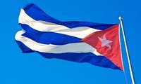 Điện mừng Quốc khánh Cuba