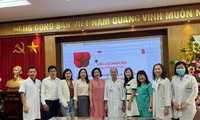Kết nối hợp tác giữa Viện vi sinh và chống dịch Stanford, Hoa Kỳ với các bệnh viện, cơ sở nghiên cứu khoa học tại Hà Nội