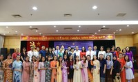 Khai mạc Khóa tập huấn giảng dạy Tiếng Việt cho giáo viên VNONN 2022