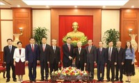 Tổng bí thư Nguyễn Phú Trọng tiếp Bí thư Khu ủy Quảng Tây, Trung Quốc