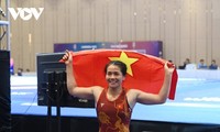 SEA Games 32: Việt Nam vững vàng ngôi đầu bảng