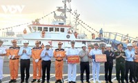 Thủ tướng Phạm Minh Chính dự lễ đón tàu hàng quốc tế và phát lệnh làm hàng đầu năm tại Cảng quốc tế Tân Cảng-Cái Mép