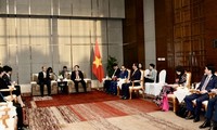 Chủ tịch Quốc hội tiếp lãnh đạo các tập đoàn của Trung Quốc tại Vân Nam