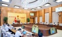 Ủy ban Thường vụ Quốc hội cho ý kiến dự thảo Luât Địa chất và Khoáng sản