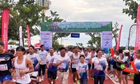 Doanh nghiệp Việt Nam tại Campuchia tổ chức giải chạy thiện nguyện kỷ niệm 57 năm thiết lập quan hệ ngoại giao 