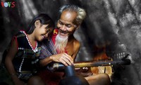 Chùm ảnh: Hạnh phúc gia đình ấm áp và giản dị ở những miền quê Việt Nam