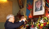 Vietnam conmemora 105 aniversario del ex líder partidista Le Duan