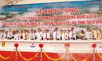Ampliación de la Ruta Nacional 1A en Ha Tinh