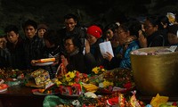 Deseos del pueblo vietnamita al iniciar el Año lunar de la Serpiente