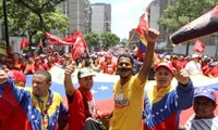 Amplio apoyo de movimientos sociales de Venezuela al presidente Nicolás Maduro