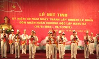 Acto conmemorativo de la fundación de la Escuela de Le Duan