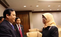 Intensifican cooperación parlamentaria Vietnam y Singapur