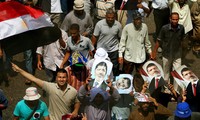 Choques entre ejército egipcio y partidarios de Mursi dejan un muerto