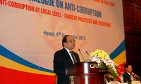 Vietnam ratifica combate a la corrupción y saneamiento empresarial