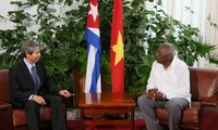 Presenta credenciales nuevo embajador vietnamita en Cuba