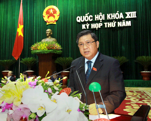 Parlamento vietnamita completa la plantilla y prosigue elaborando leyes