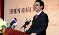 Urge dirigente vietnamita a renovar información y comunicación