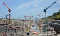 Gobierno panañemo busca solución a crisis por ampliación del Canal de Panamá 