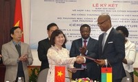 Vietnam y Guinea Bisáu fomentan cooperación comercio e industrial 