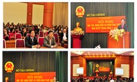 Funcionarios locales acometen directivas del Partido Comunista  