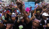 Manifestantes siguen llamando al boicot de las elecciones generales en Tailandia