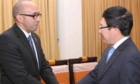 Canciller vietnamita recibe al embajador de Cuba