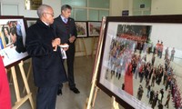 Inauguran exhibición fotográfica “Por aquí pasó Chávez” en Hanoi