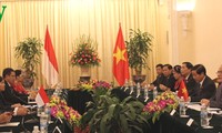 Fortalecen cooperación legislativa  Vietnam e Indonesia