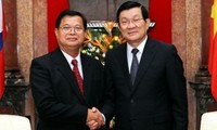 Presidente Truong Tan Sang recibe al vicepresidente del Parlamento laosiano